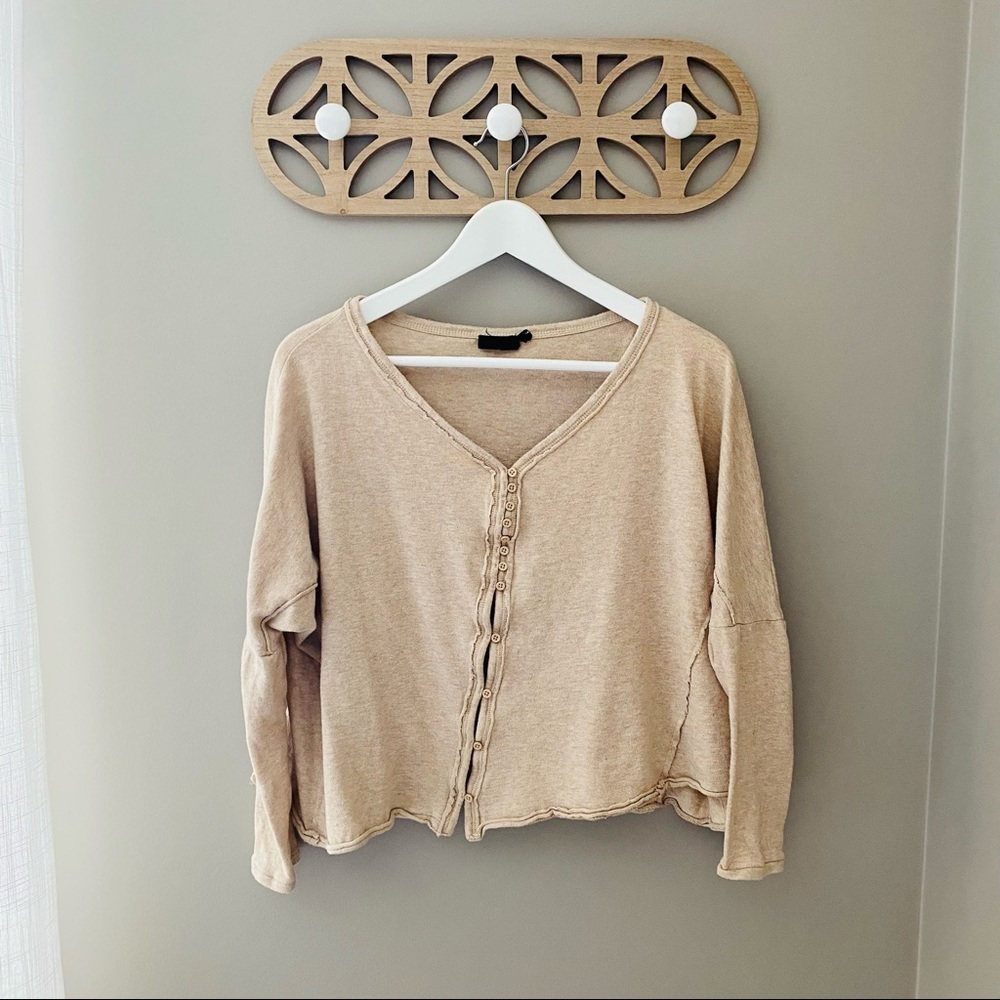Urban Outfitters Long Sleeve Button Up Top Cream Sz Small
